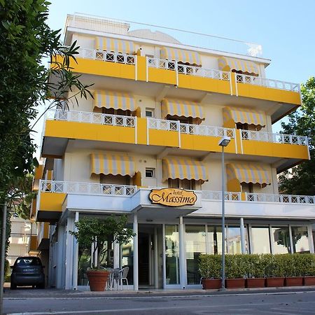 Hotel Massimo Риччоне Екстер'єр фото
