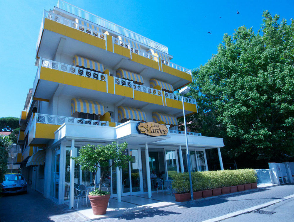 Hotel Massimo Риччоне Екстер'єр фото